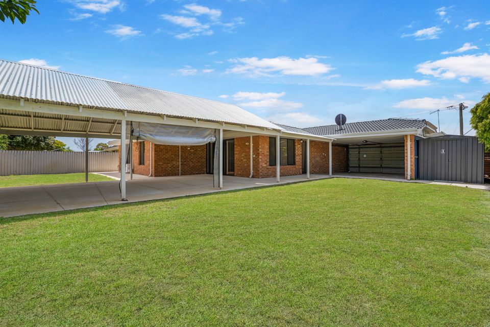 12 Pinedale Way, Safety Bay