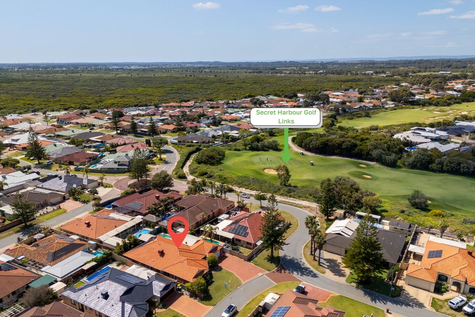 2 Anzio Court , Secret Harbour
