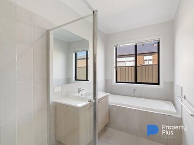 5 Lampra Way, Huntly