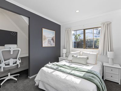 17 Noumea Place, Mairangi Bay