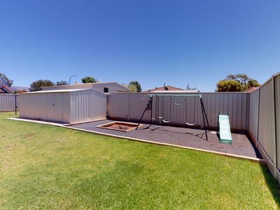 2 Abelia Court, Dubbo