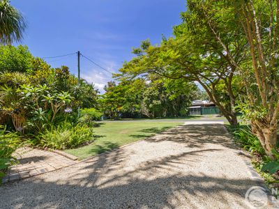17 Robin Street, South Golden Beach