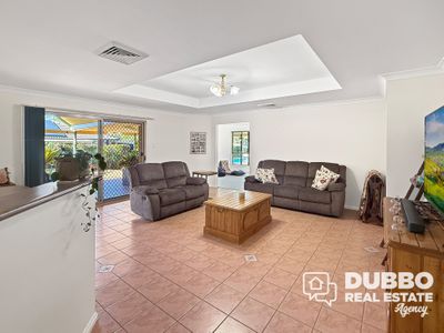 39 Grangewood Drive, Dubbo