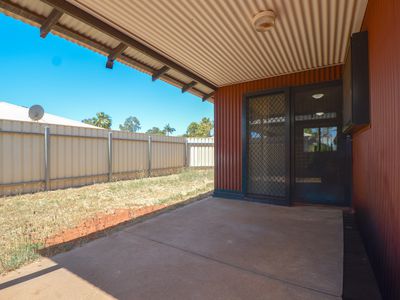 3 / 4 Reynolds Place, South Hedland
