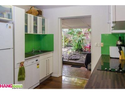 2 Ridge Street, Tewantin