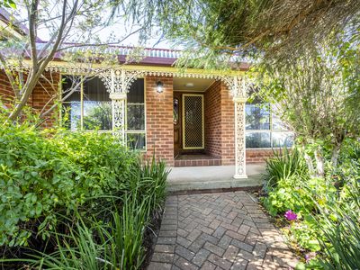 16 Ingrid Place, Dubbo