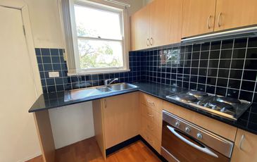 4 / 142 Coogee Bay Road, Coogee