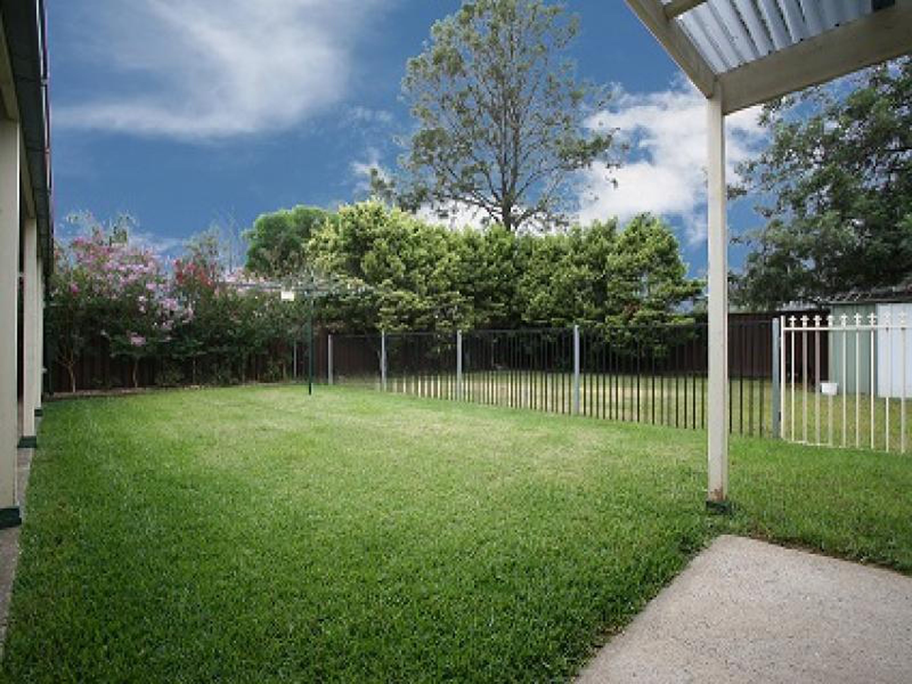 24 Hatchison Crescent, JAMISONTOWN