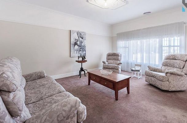 16 Peregrine Road, Oaklands Junction