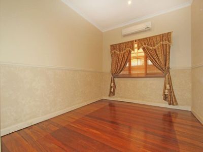 94 Killarney Street, Hannans