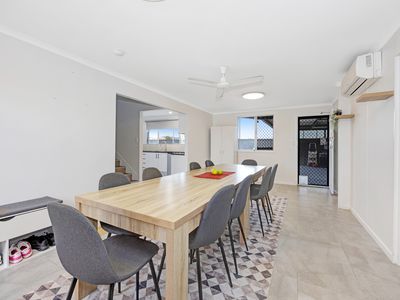 4 Stephanie Street, Rasmussen
