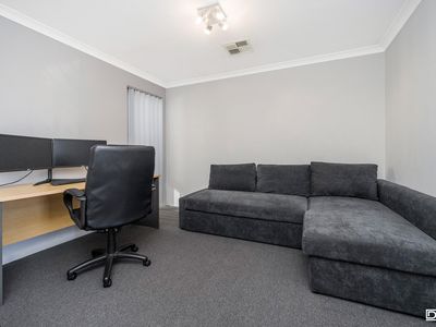 16 Wistow Drive, Aveley