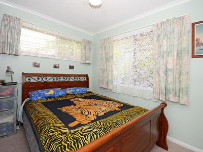 73 LIMPUS STREET, Urangan