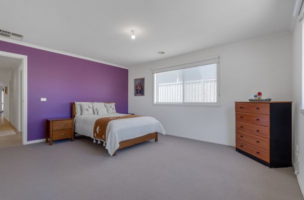 17 Garonne Circuit, Roxburgh Park