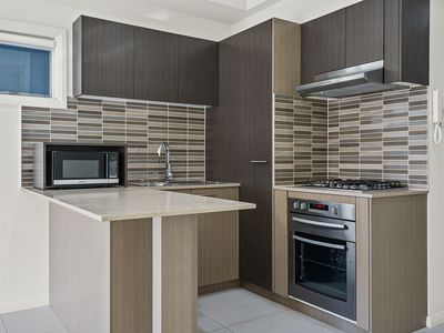 2 / 57 Reddall Parade, Lake Illawarra