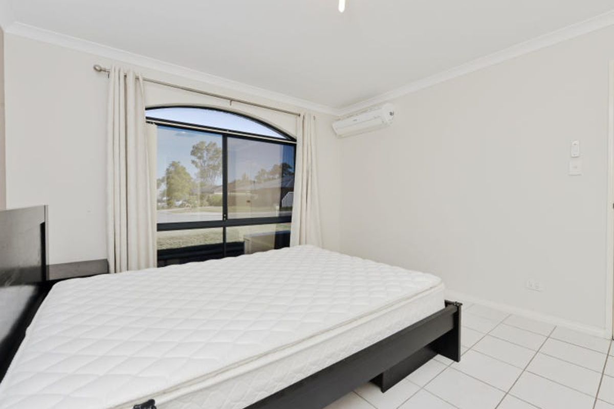 7 Jamaica Crossing, Langford
