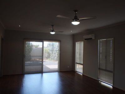 10 Dowitcher Avenue, South Hedland