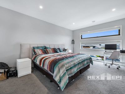 88 Castillo Avenue, Clyde North