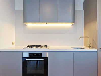 608 / 25 O'Sullivan Road, Glen Waverley