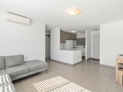 5 / 5-7 Bowen Street , Huskisson