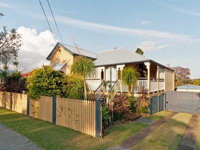 25 North Station Road, North Booval