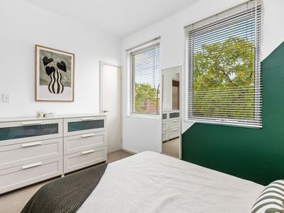 1 / 111 Summers Street, Perth