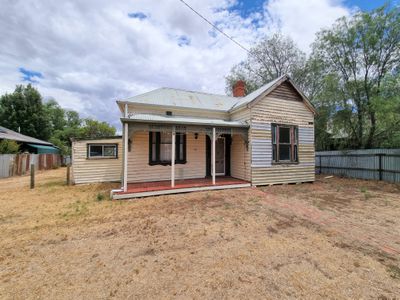 16 Patterson Street, Quambatook