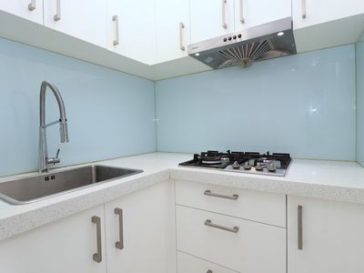 6 McQuoids Road, Flat Bush