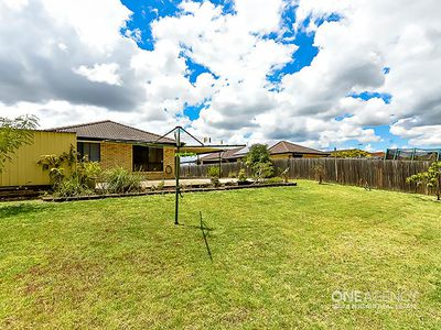 3 Lake Cootharaba Pl, Logan Reserve