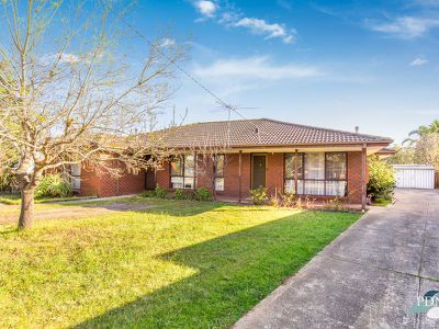 2 / 3 Perkins Avenue, Hoppers Crossing