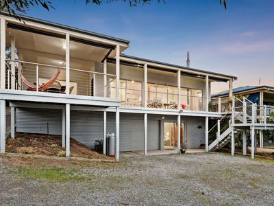 17 Stacey Drive, Carrickalinga