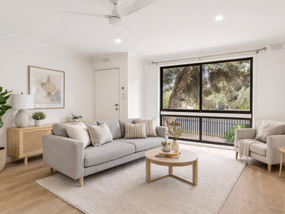 3 / 16 Campbell Grove, Mornington