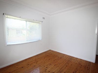 92 Fisher Street, Oak Flats