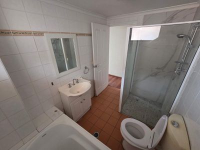 17 / 38 Marlborough Road, Homebush West