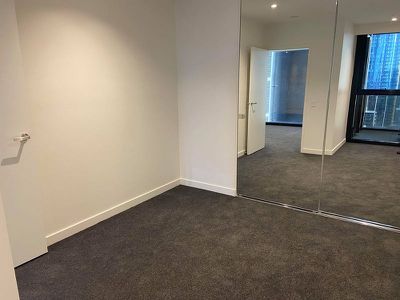1904 / 251 City Road, Southbank