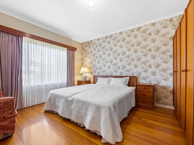 18 McIvor Road, St Albans