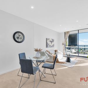 709 / 4 Devlin Street