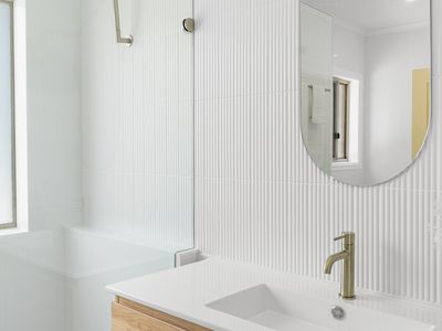 2 Nunyara Crescent, Belair