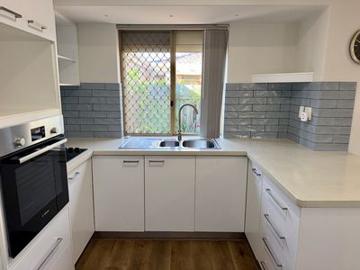 23 / 2 Theakston Green, Leeming