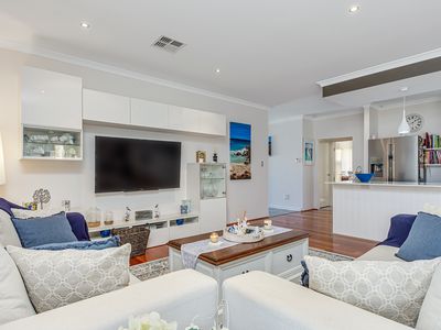 21 Spiral Flag Road, Yanchep