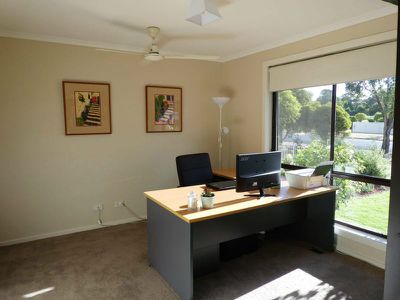 4 Avenel Road, Seymour