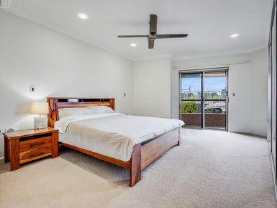 12 Rossmann Road, Smithfield