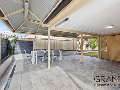51 Jackadder Avenue, Hammond Park