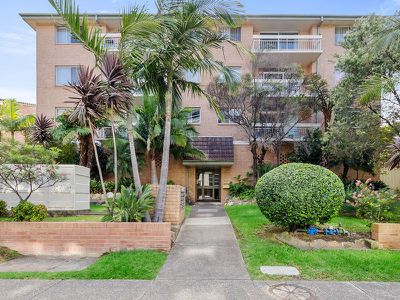6 / 62-64 Kembla Street, Wollongong
