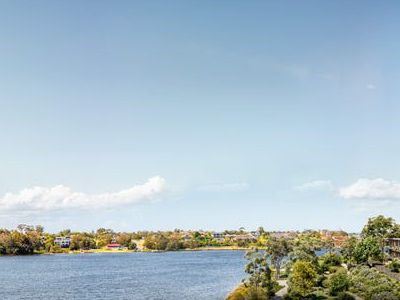 1301E / 1 Saintly Entrance, Burswood