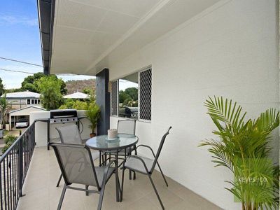 6 Humphrey Street, West End