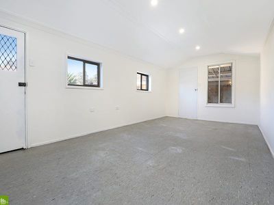 44 Mirrabooka Road, Lake Heights