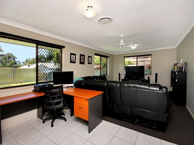 8 Sheppey Place, Yamanto
