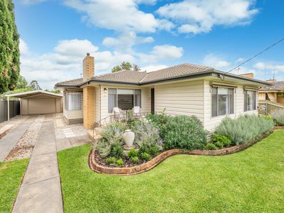 17 Scoresby Avenue, Shepparton