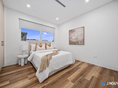 26 Water St, Cabramatta West
